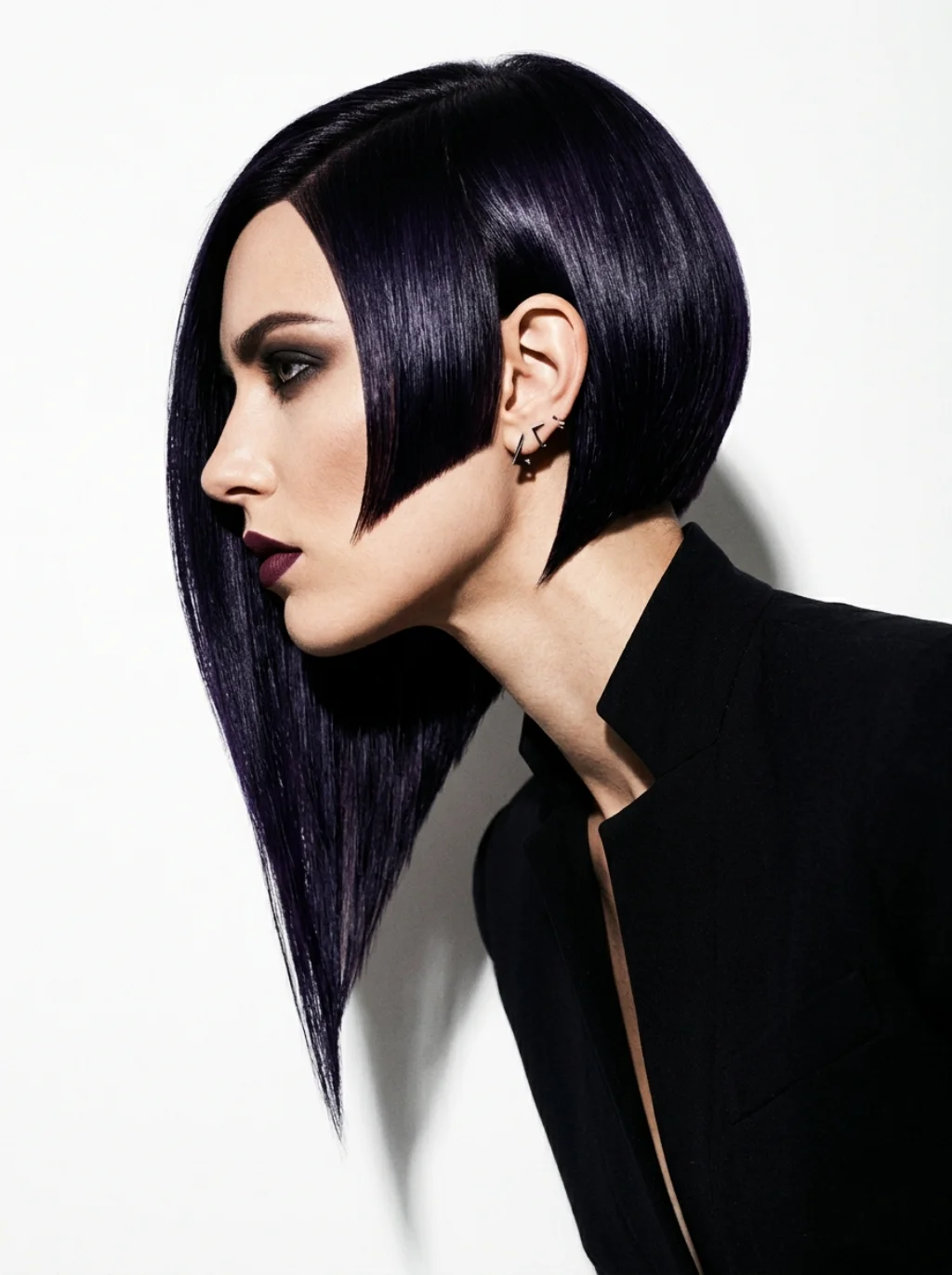 Asymmetrical Cuts for Women Who Refuse to Play It Safe